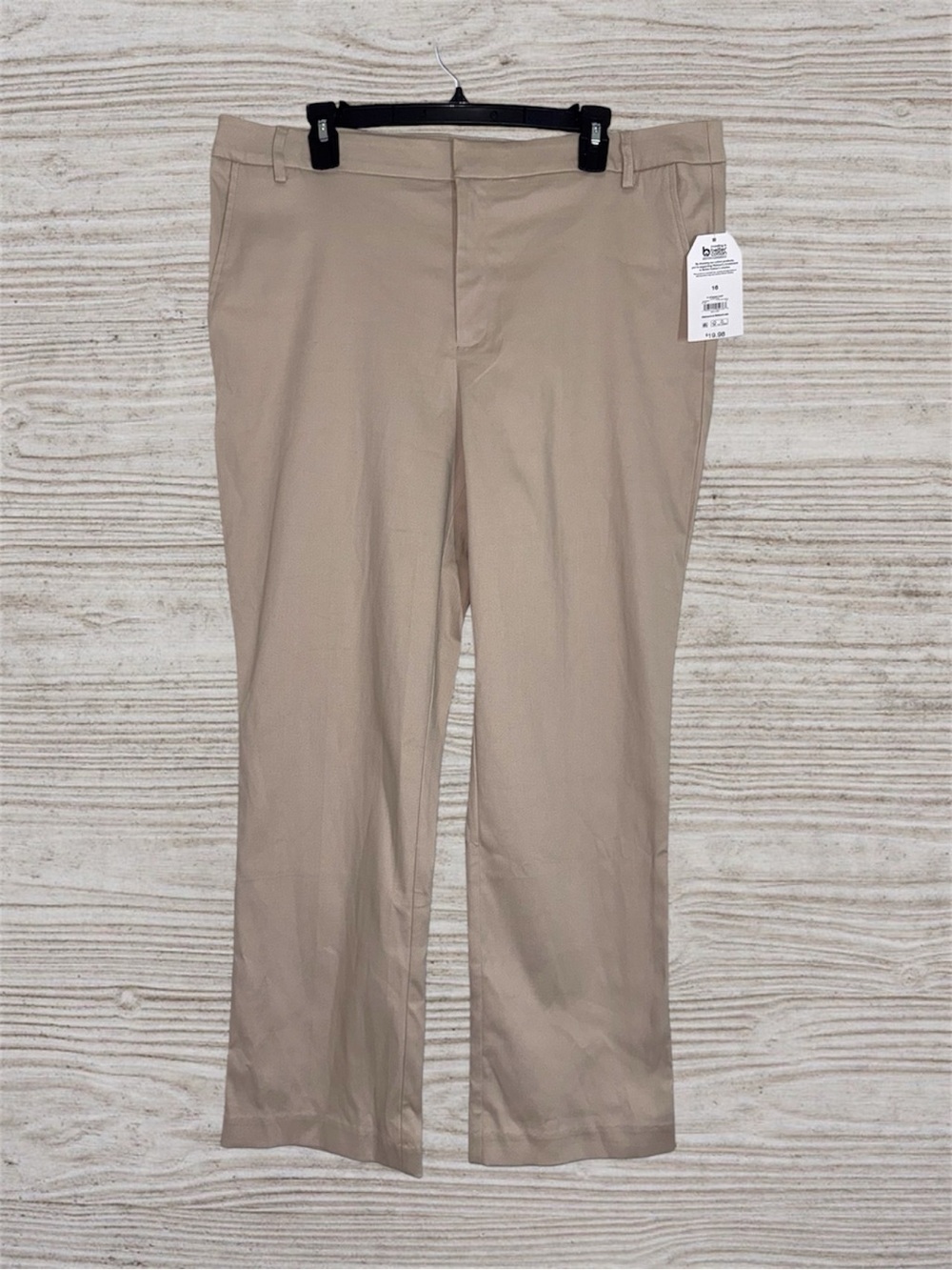 Time and Tru Beige Khaki Straight Leg Flat-Front Pants size 16 NWT